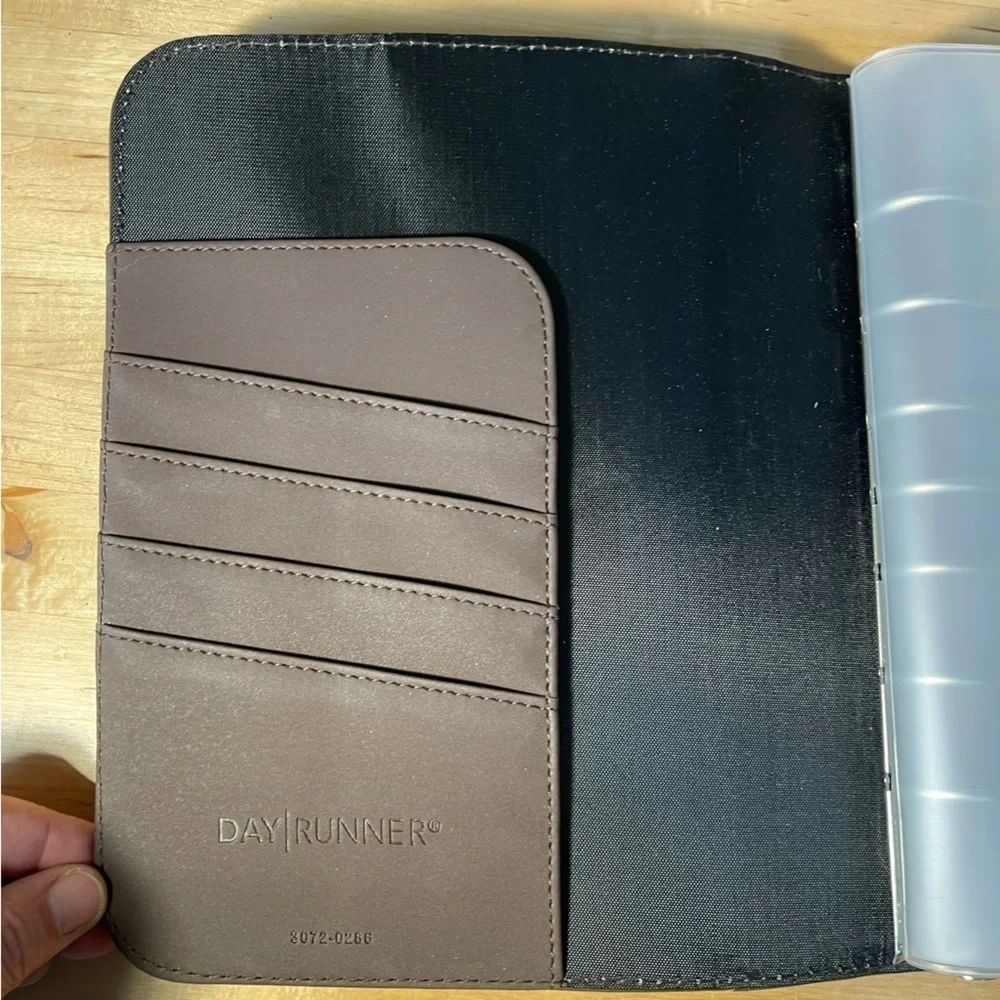 Day Runner Nylon Organizer Binder
